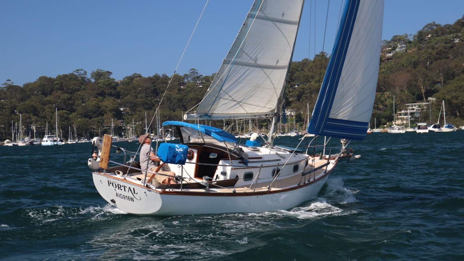 Cape Dory 30:2 Sydney Marine Brokerage Cape Dory 30 For Sale