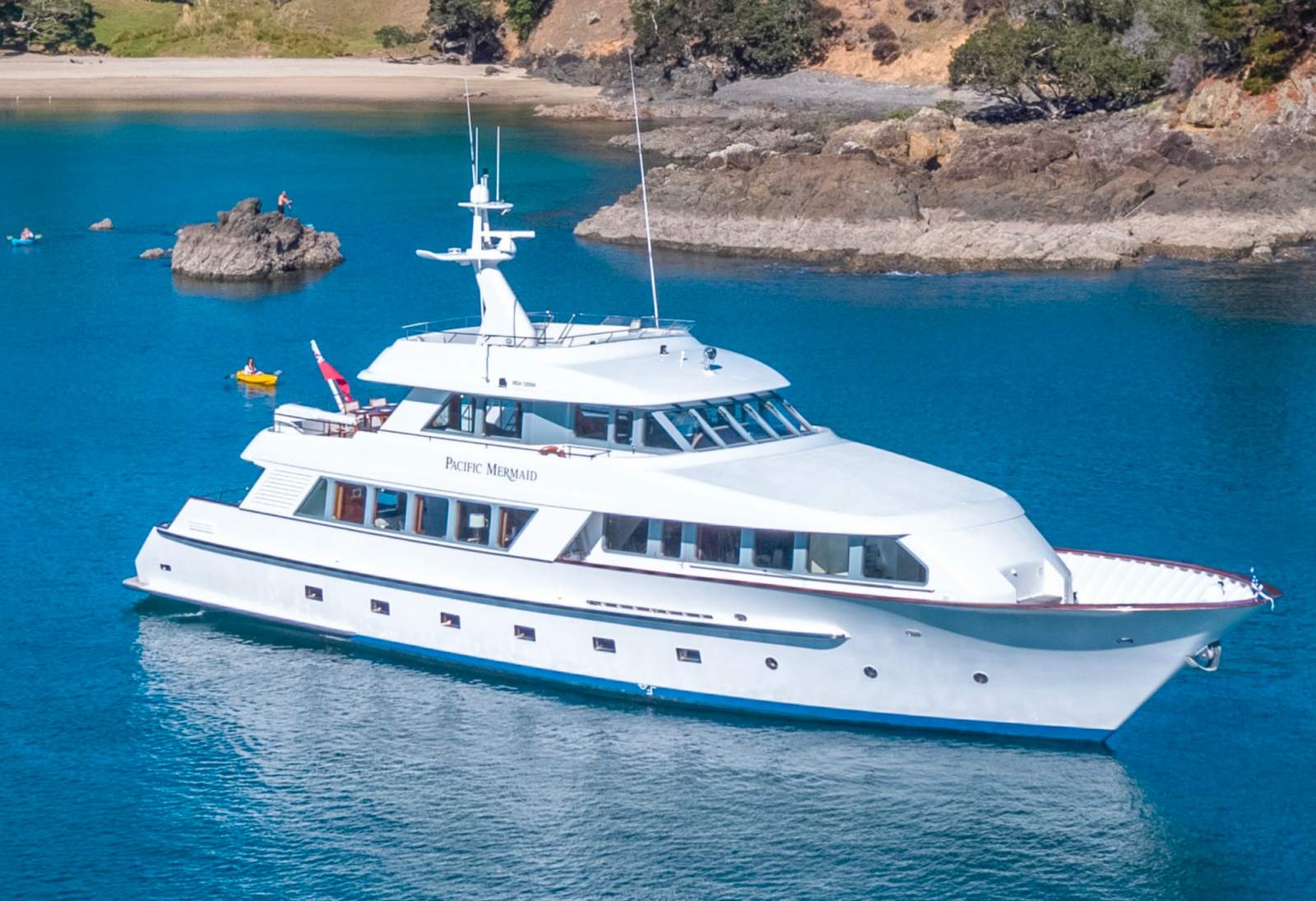 Winter Custom Yachts Custom