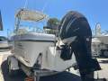 Boston Whaler 235 Conquest