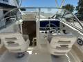 Boston Whaler 235 Conquest