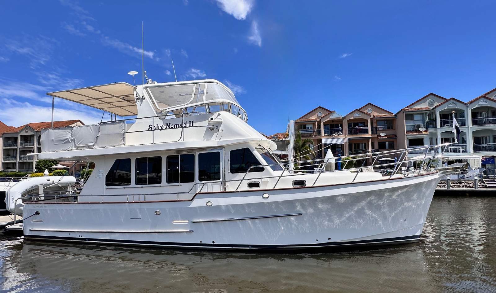 Clipper Cordova 45 Classic Flybridge Motor Yacht