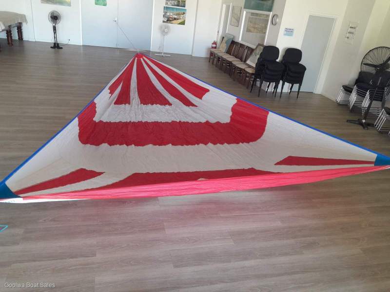 6.9 m Symmetrical Spinnaker