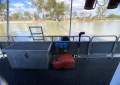 CHARLIE BROWN Compact one bed, one bath, houseboat