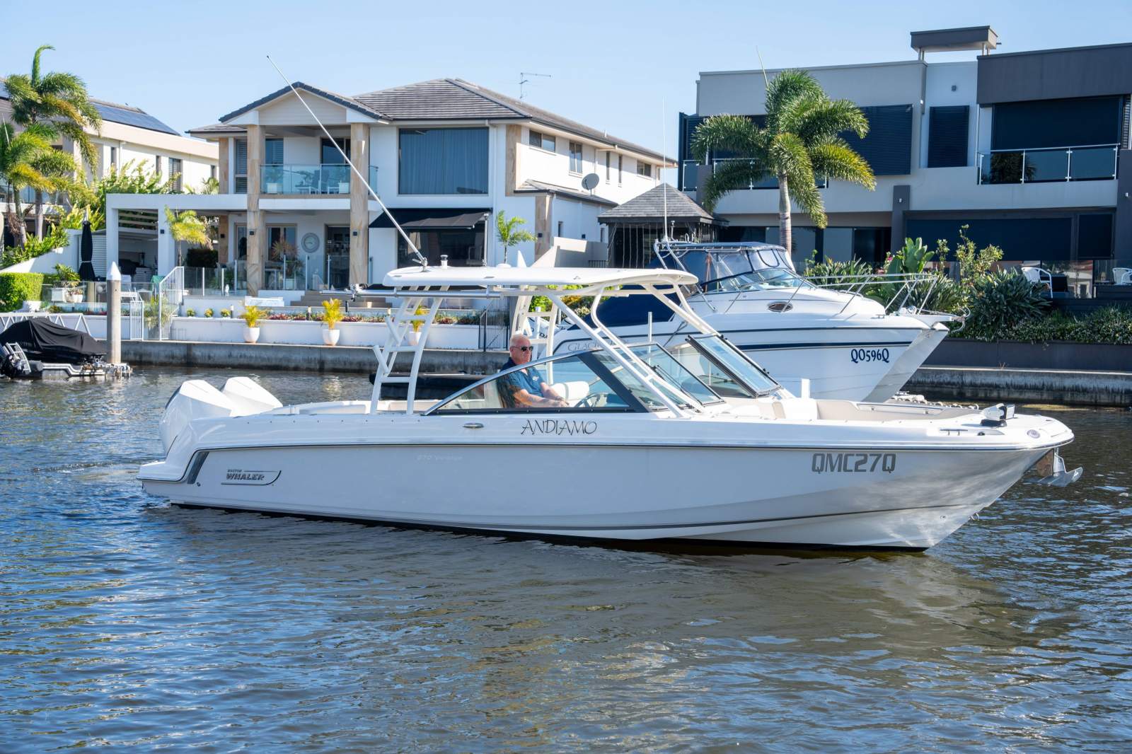 Boston Whaler 270 Vantage
