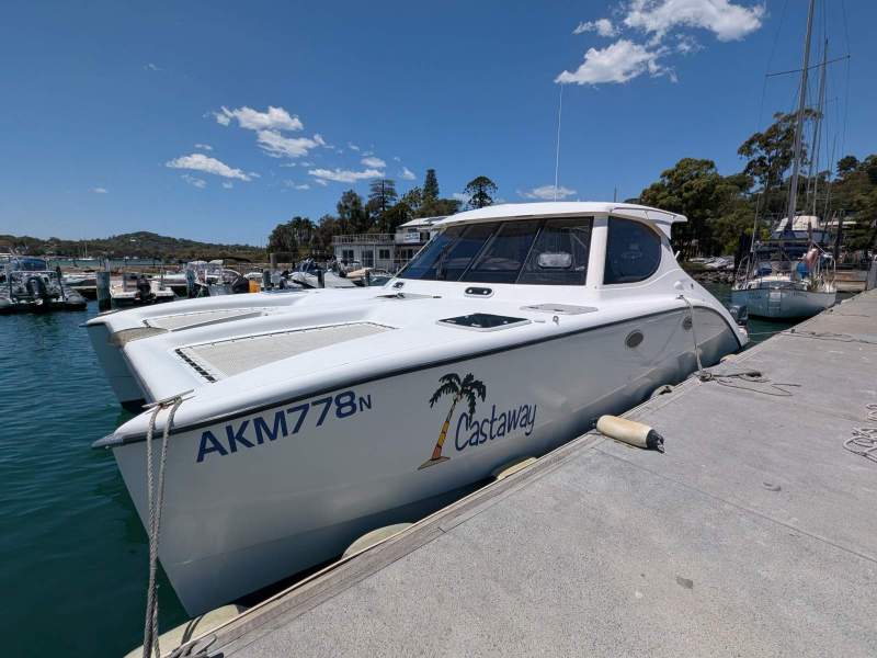 Prowler NZ 10.4 Power Catamaran