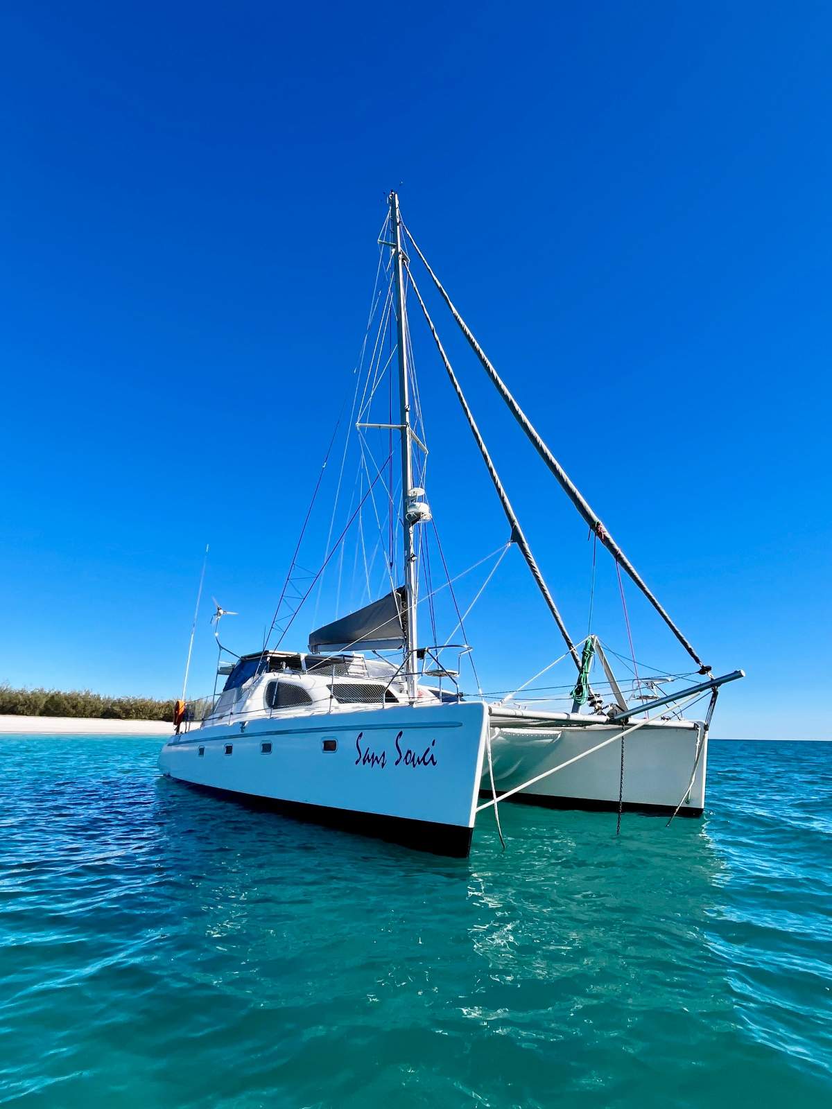 Maxim 380 2004 Mark 2, Owners Version - Blue water cruising