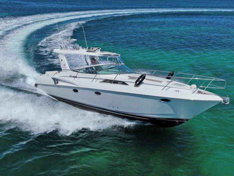 Riviera M360 Sportscruiser - Freshly detailed and ready for action!