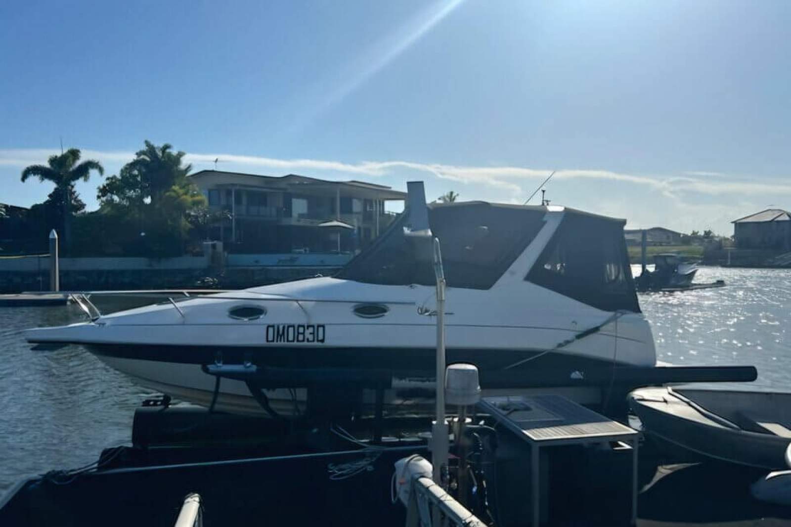 Mustang 2400 Clubsport with Air Dock