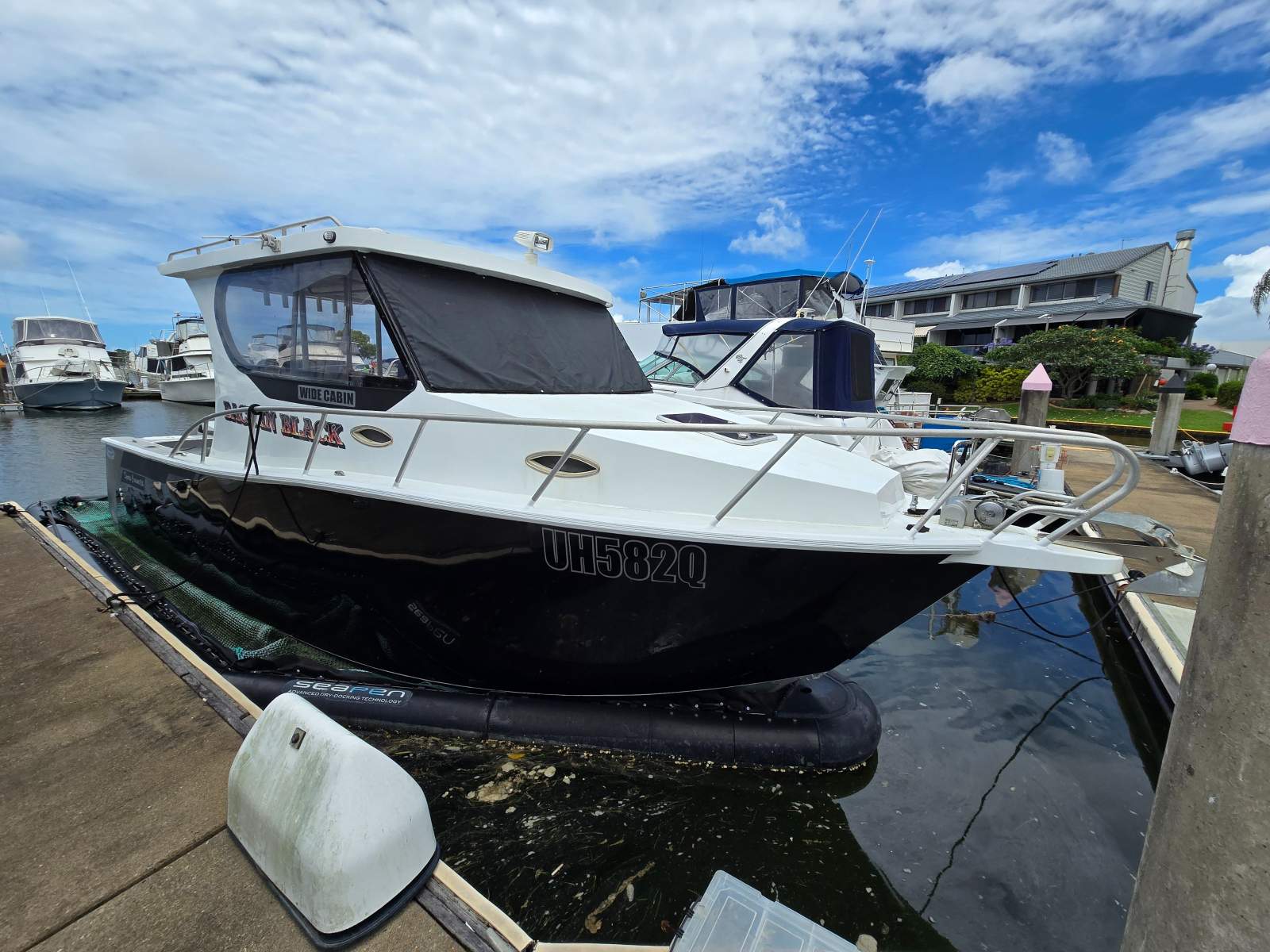 Stessco Sports Cruiser 9m