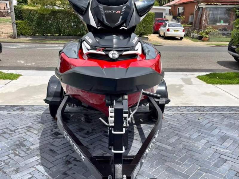 Sea-Doo RXT-X RS 325
