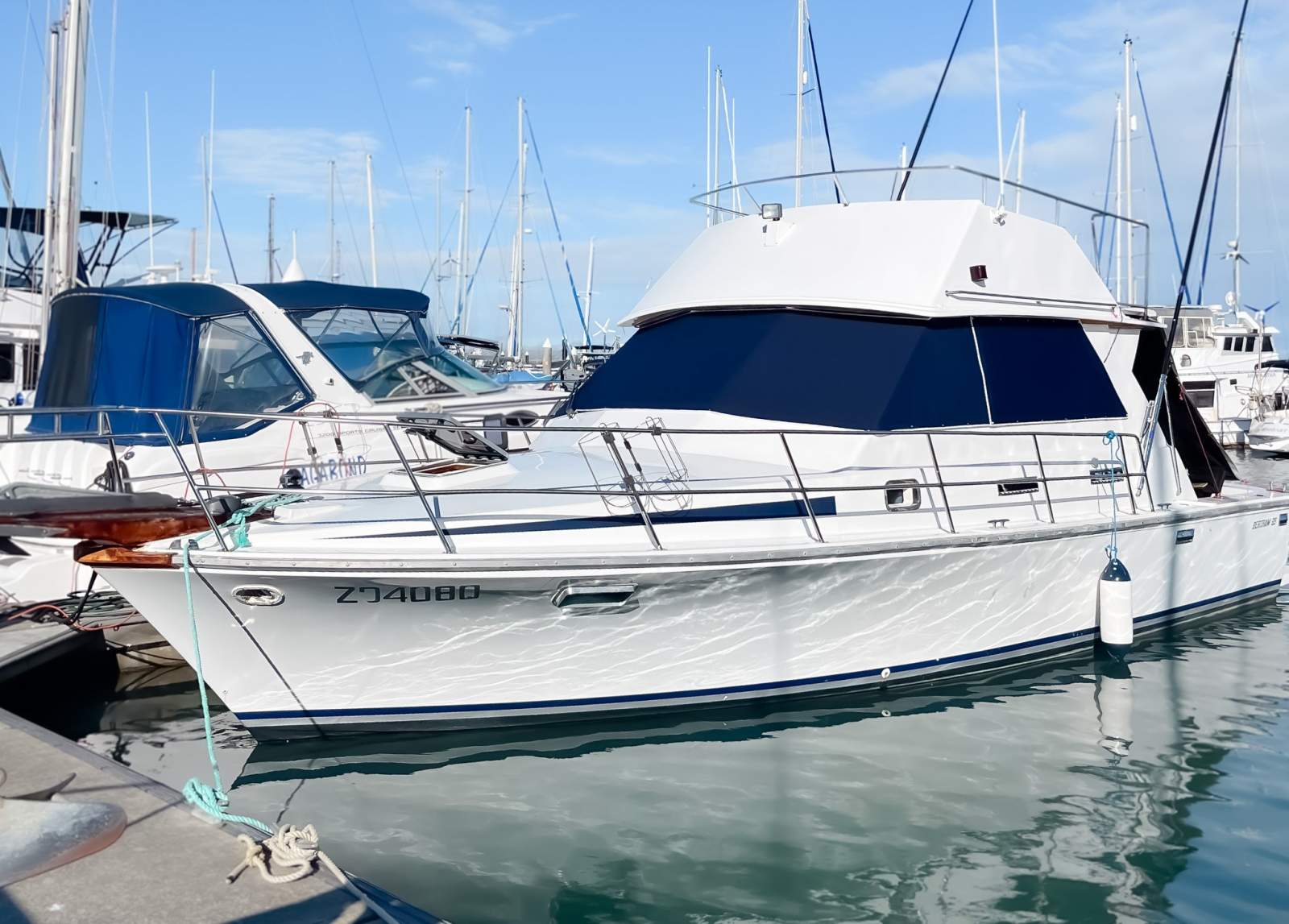 Bertram 35 Flybridge