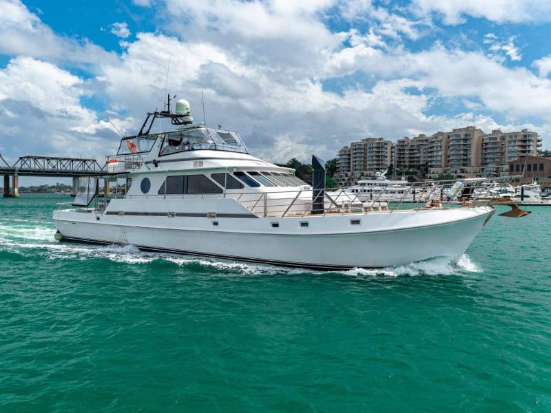 Precision Motor Yacht - 76ft Charter Boat