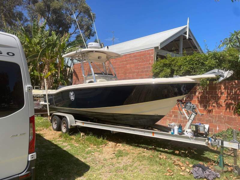 Scout 245 Sportfish