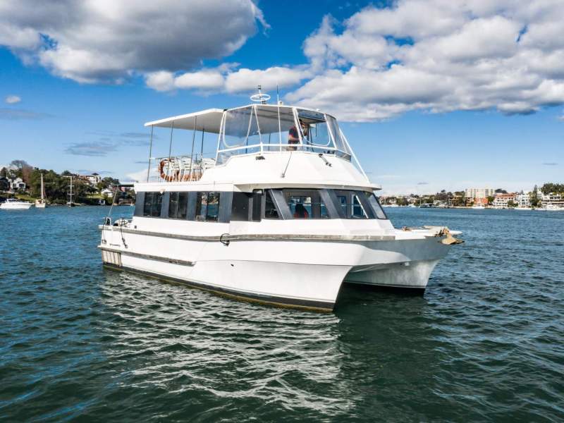 Nustar 40 Flybridge Catamaran - 1E AMSA Survey