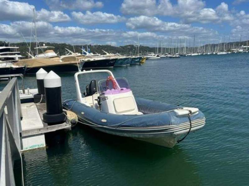 Brig Eagle 650H 2016 Suzuki 140hp outboard