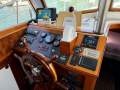 Masters 35 Flybridge - Survey, autopilot, 2000w inverter