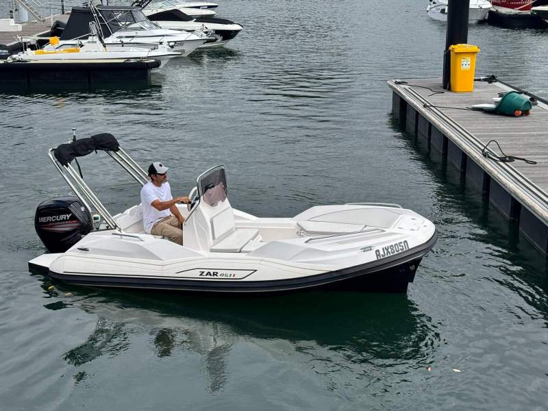 Zar Formenti 490 SL