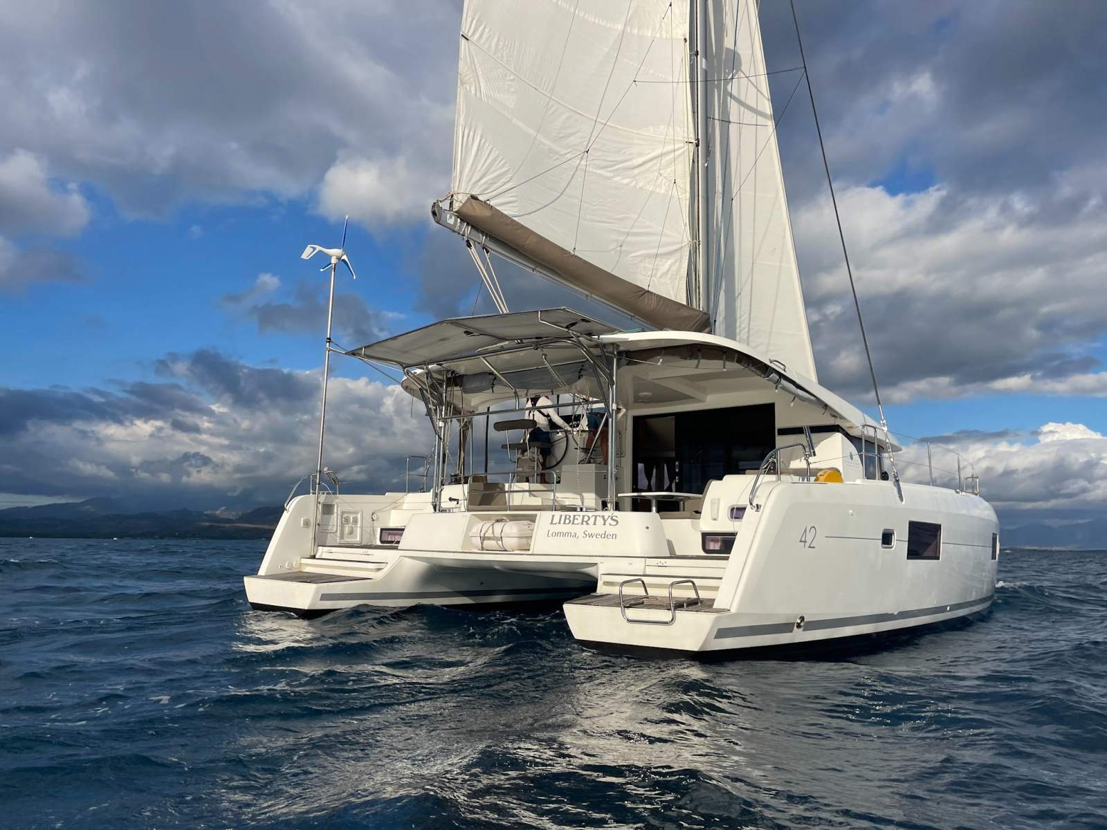 Lagoon 42
