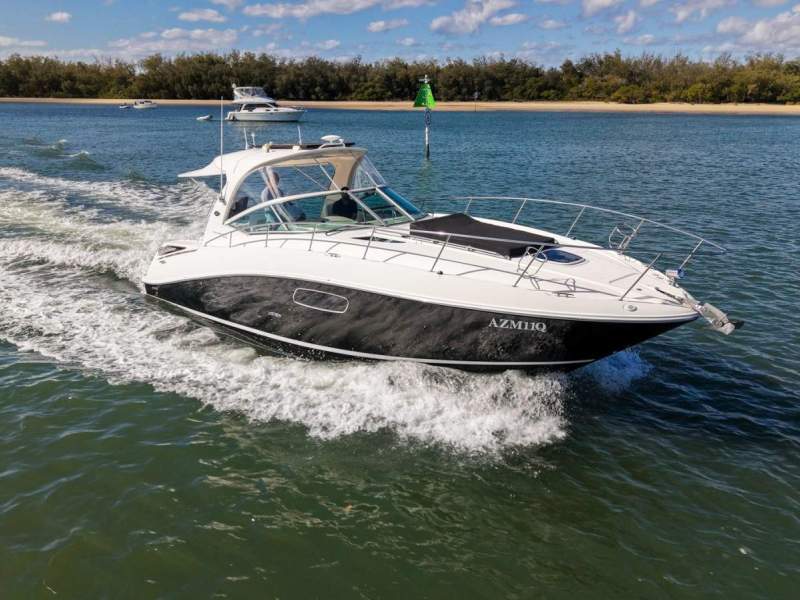 Sea Ray 375 Sundancer