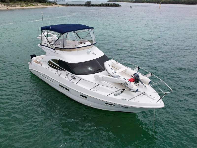 Sealine F42/5