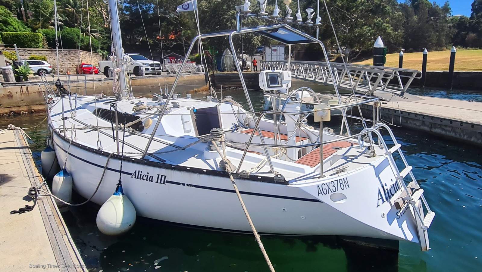 Pawtucket 35 Yacht for sale