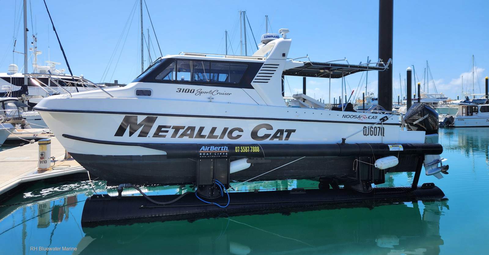 Noosa Cat 3100 Sports Cruiser