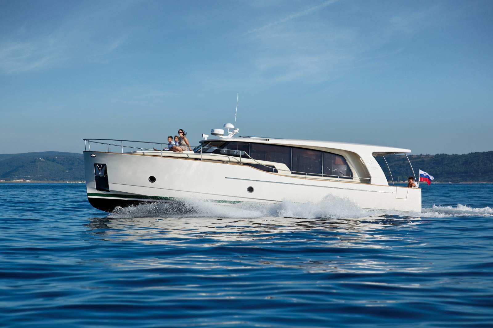 Greenline 40