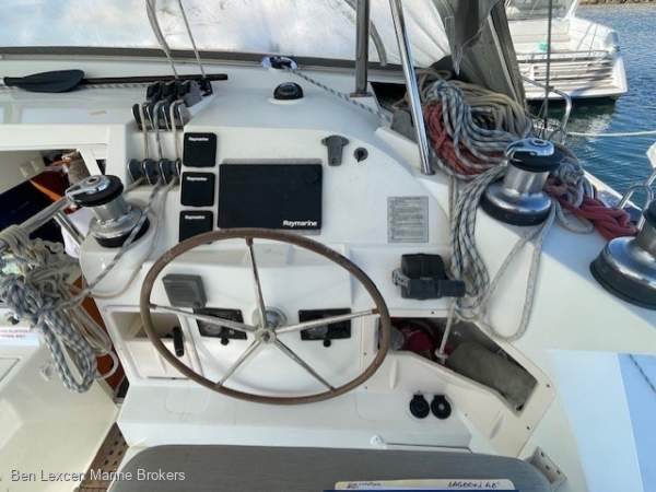 Lagoon 420 3 CABIN OWNERS VERSION
