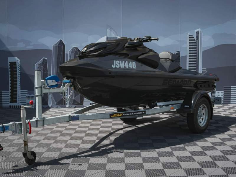 Sea-Doo RXP-X 300