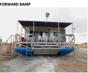 Alucraft HOUSE BOAT/TOW BARGE