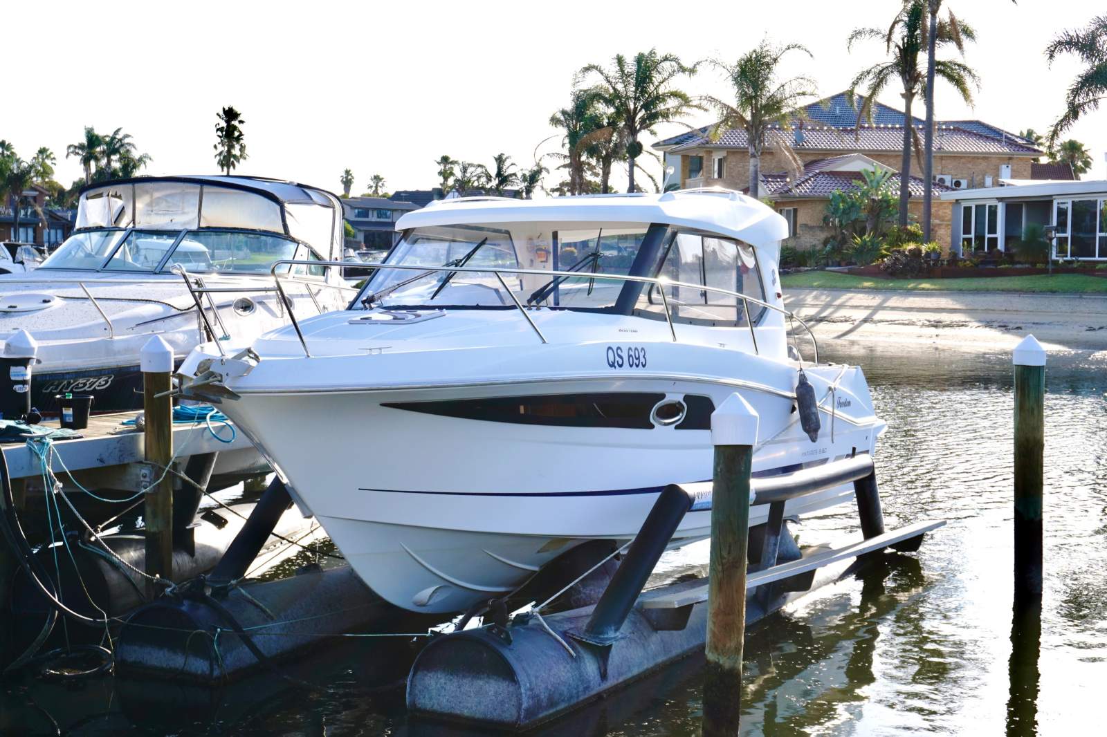 Beneteau Antares 8.80 OB