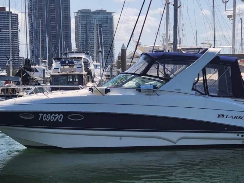 Larson Cabrio 274