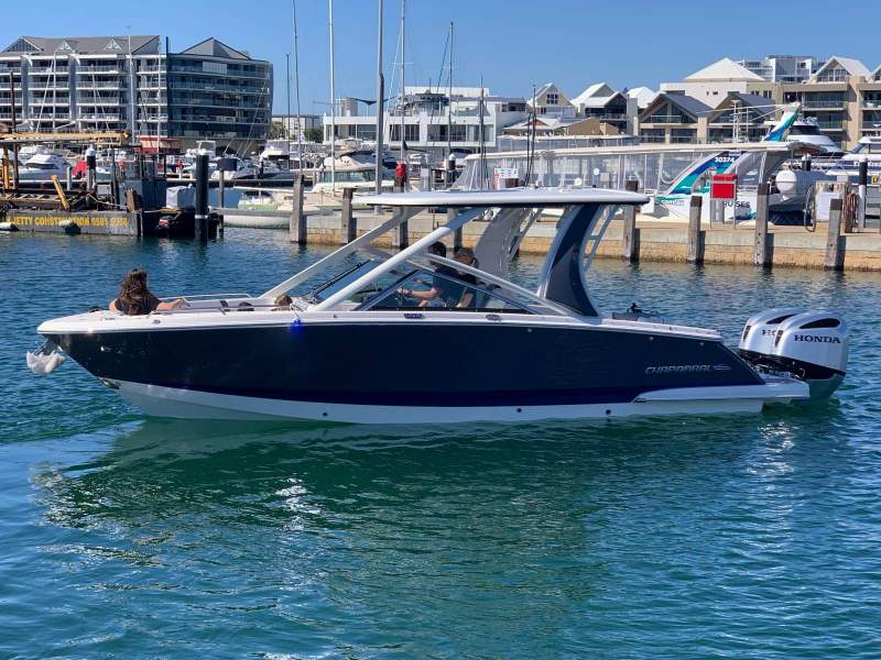 Chaparral 280 OSX - outstanding luxury day boat -500 HP
