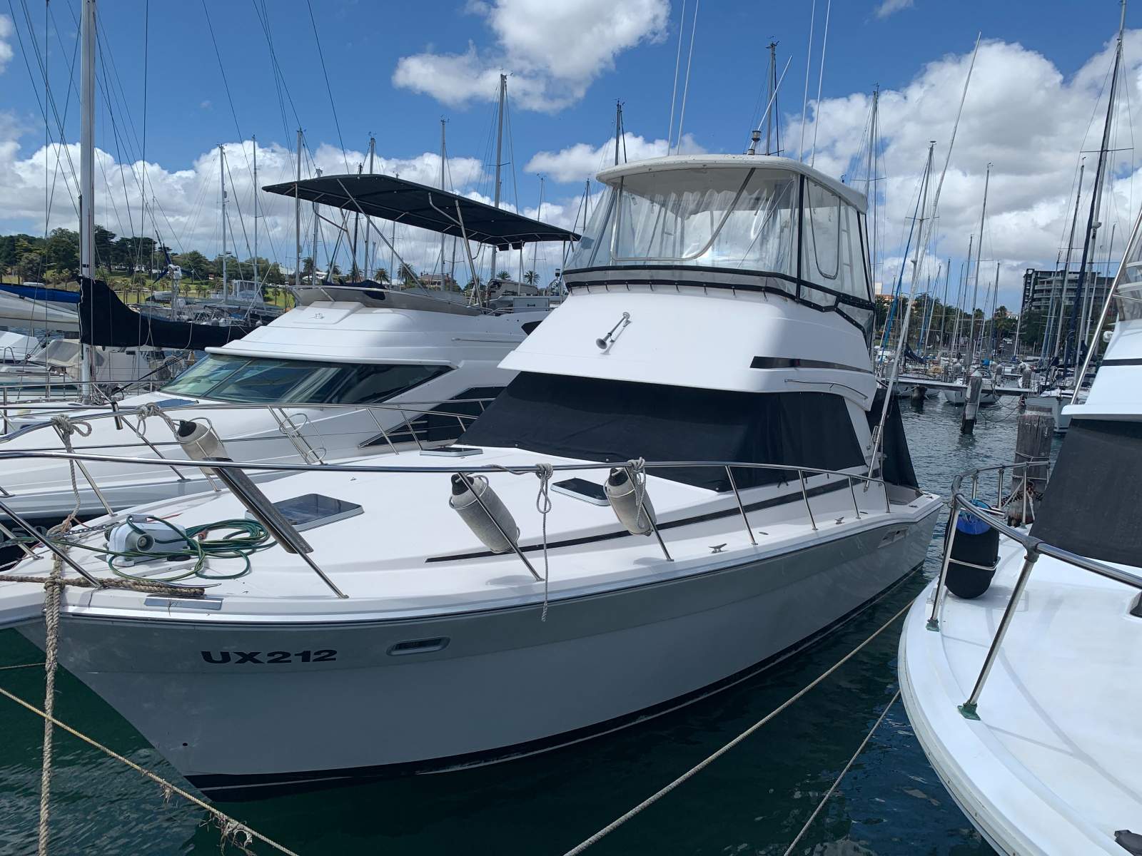 Riviera 36 Flybridge