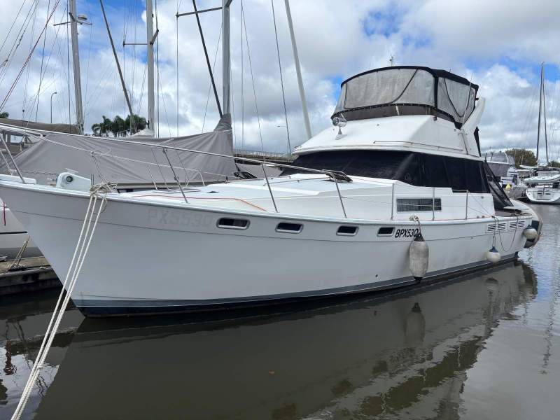 Bayliner 3888 FlyBridge