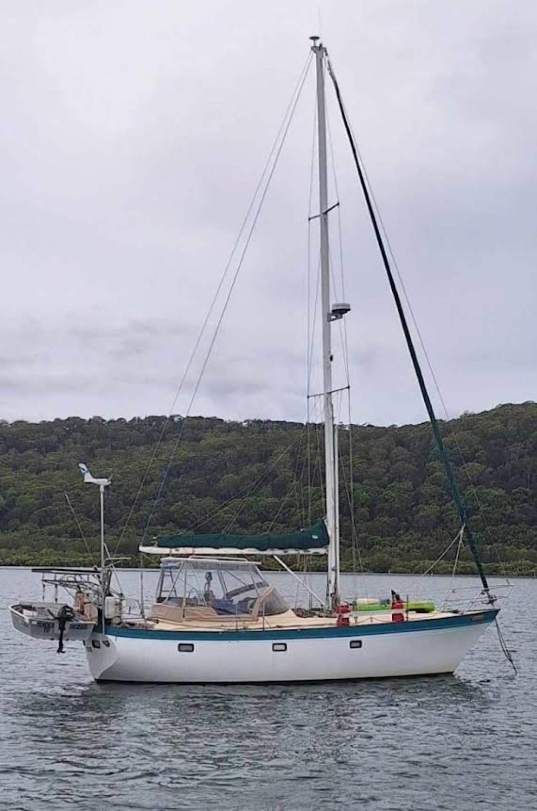 Nantucket Islander 33