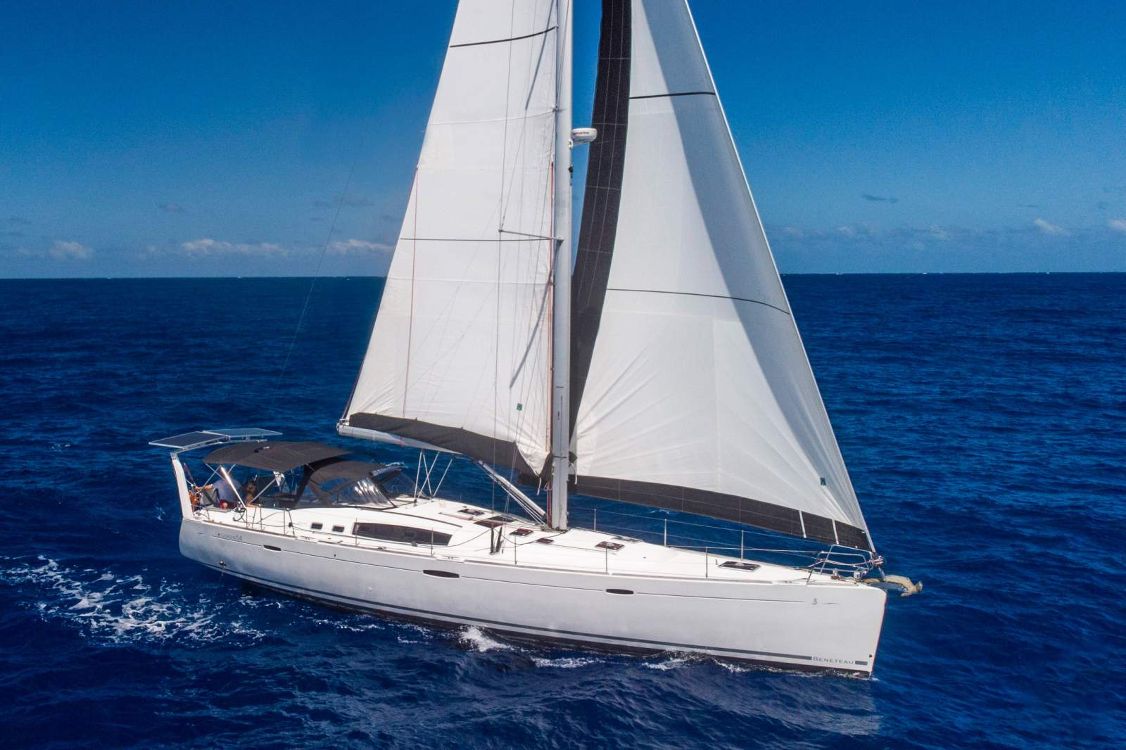 Beneteau Oceanis 54