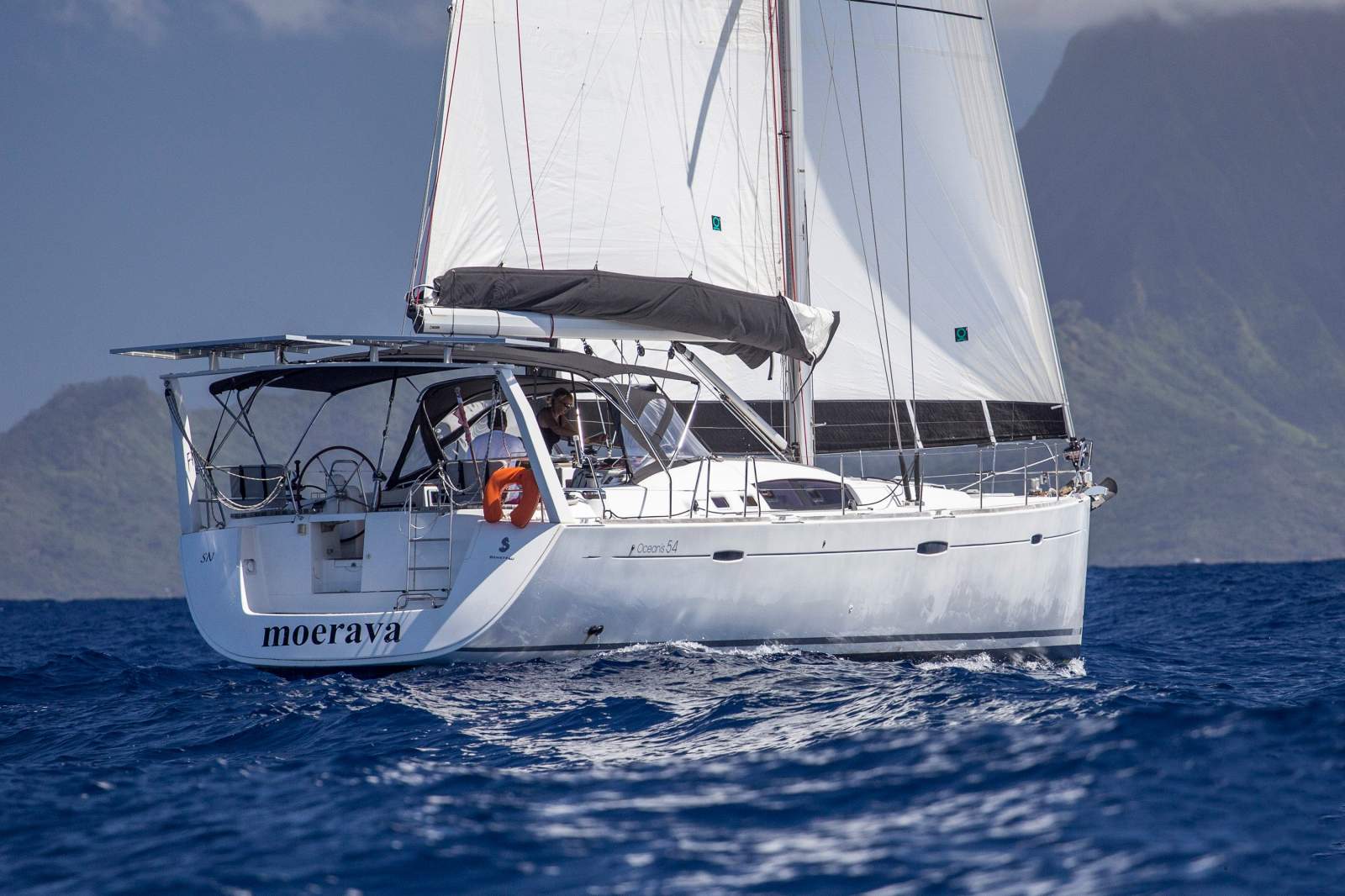 Beneteau Oceanis 54