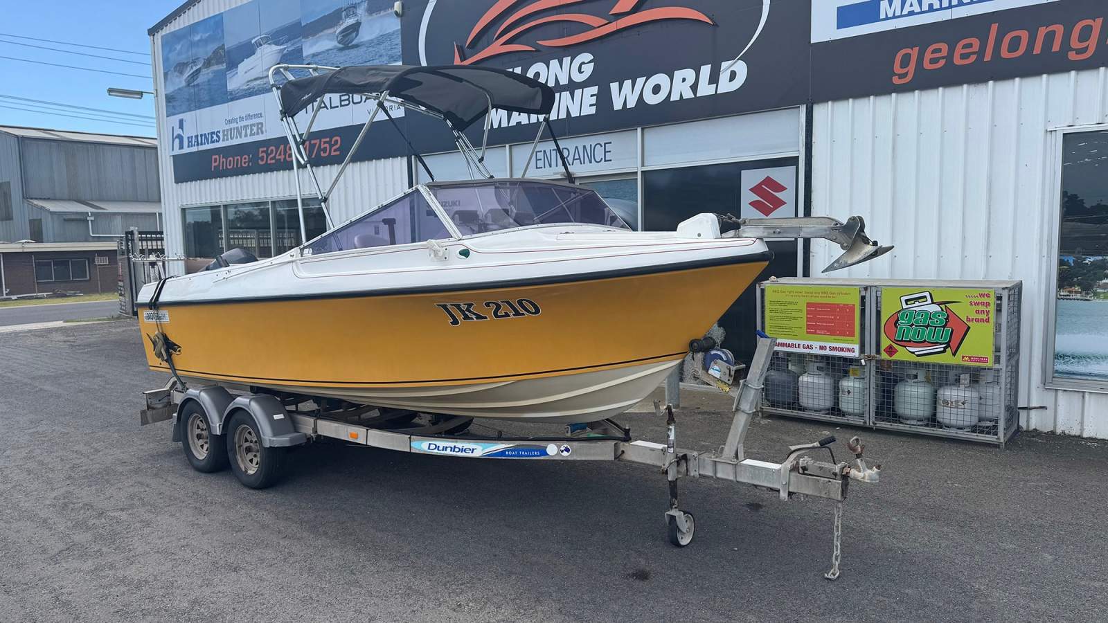 Nova 590