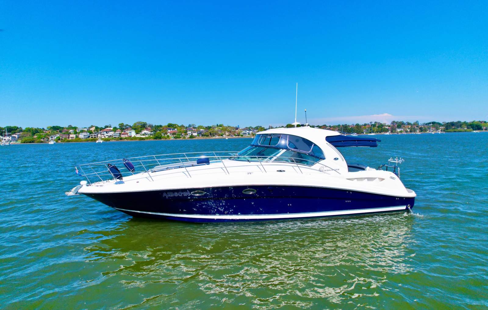 Sea Ray 425 Sundancer