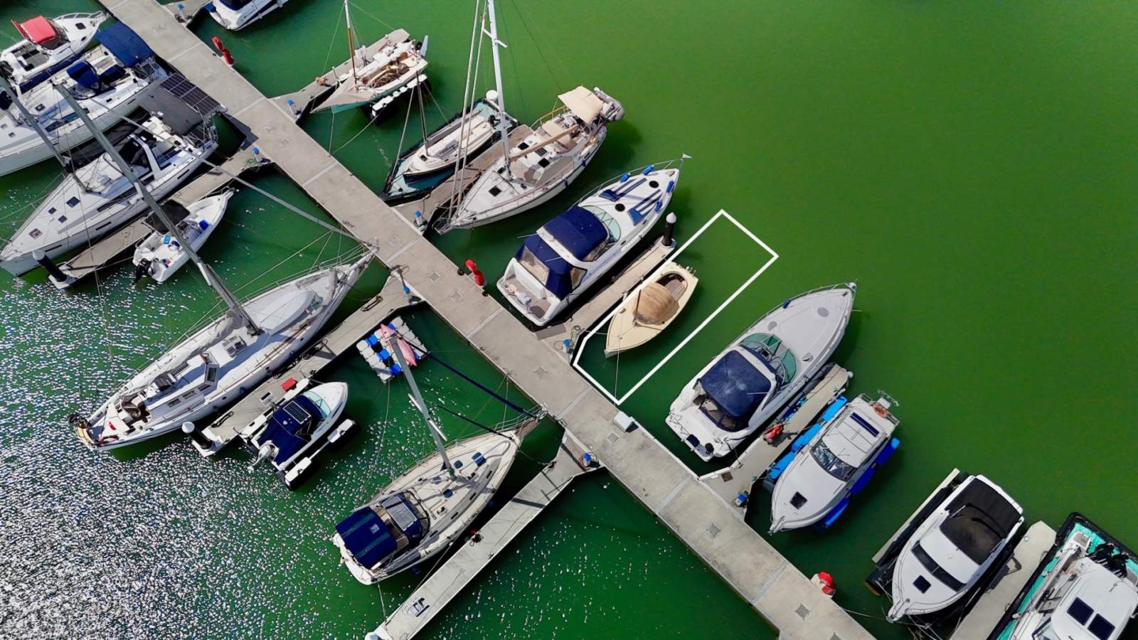 11m Freehold Berth B5032 - Premium Location in Hidden Harbour Marina