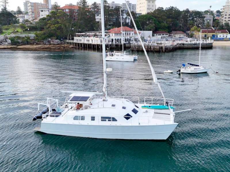 Crowther 50 Bluewater Aluminum