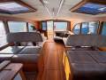 Palm Beach Motor Yachts 50 Sedan Miss Silver