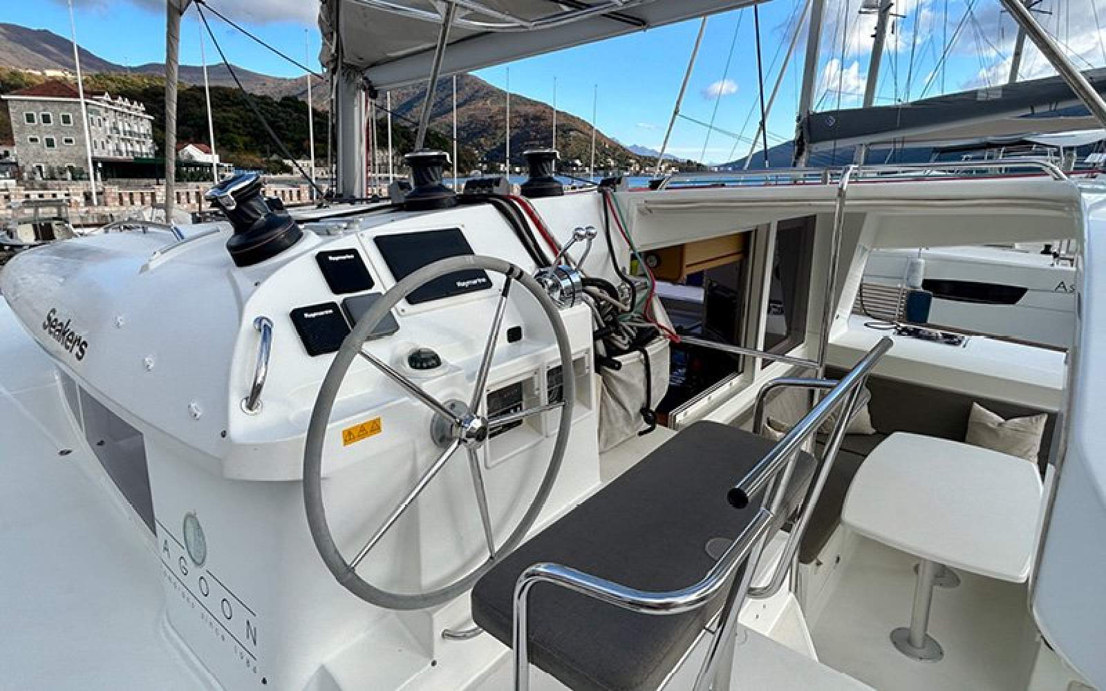 Lagoon 400