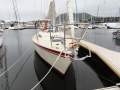 Traditional 30 EXTENSIVELY UPGRADED, IMPRESSIVE CRUISER/RACER!