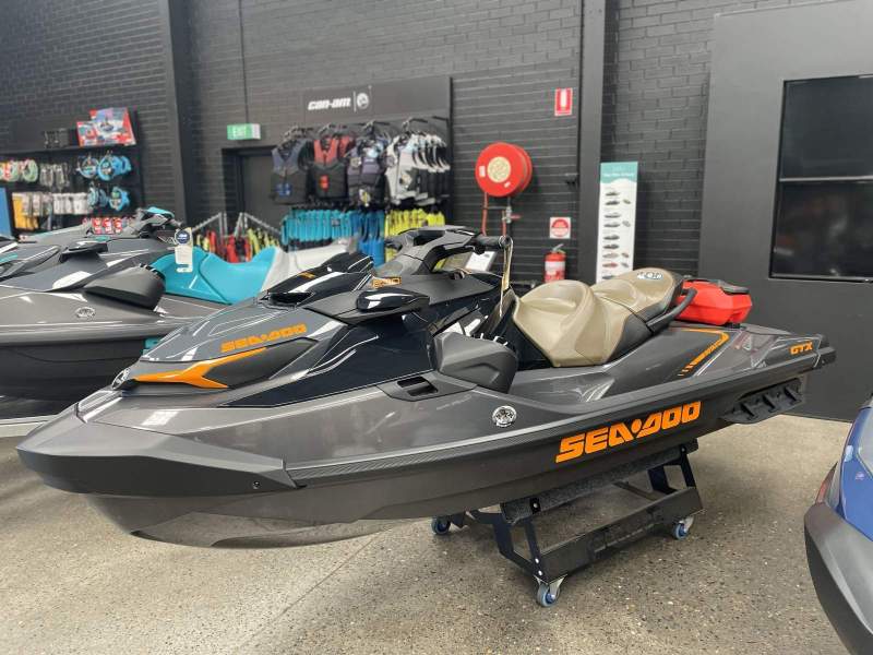 Sea-Doo GTX 230