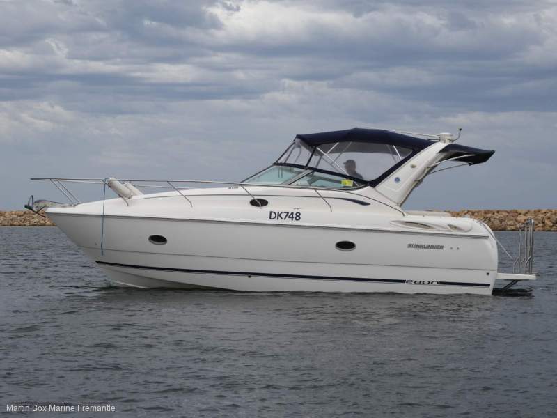 Sunrunner 2800 with Bow Thruster