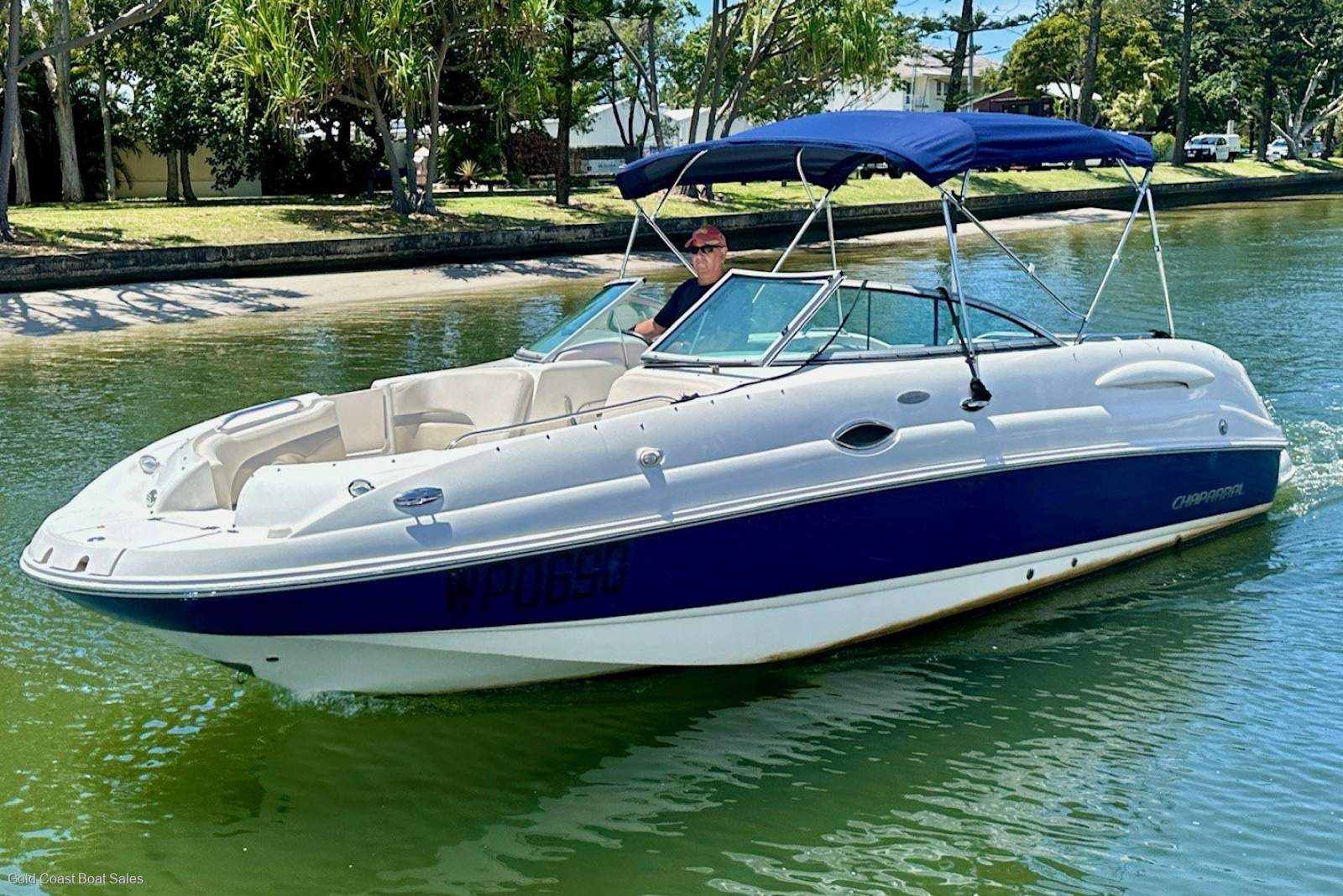 Chaparral 254 Sunesta Bow Rider