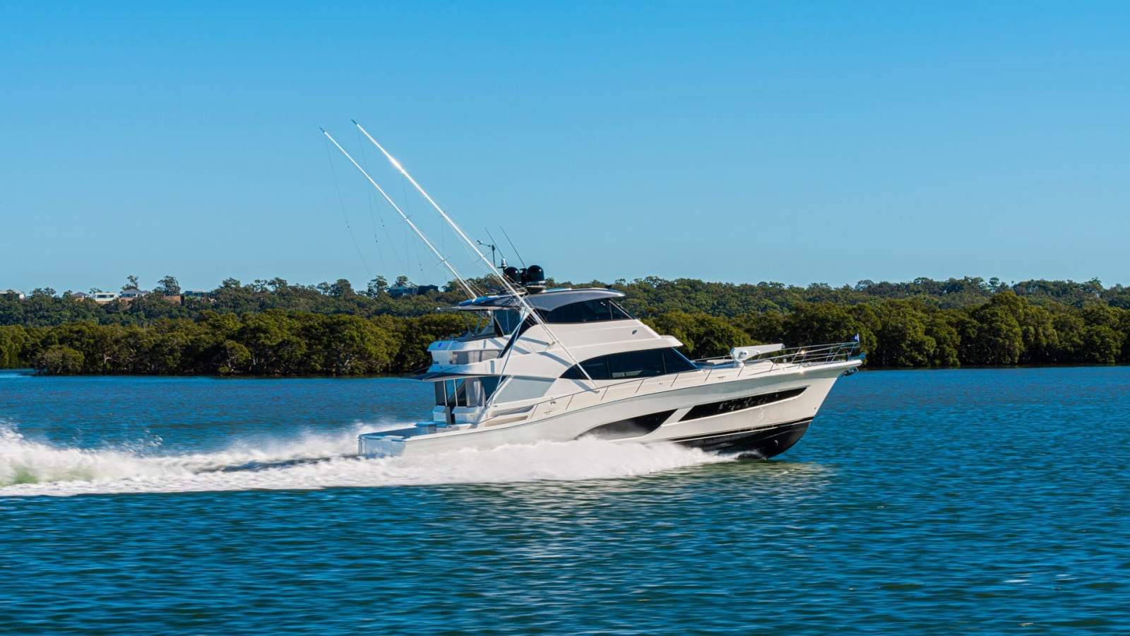 Riviera 64 Sports Motor Yacht