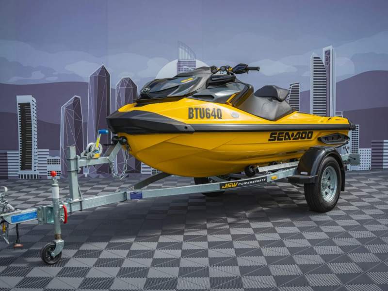 Sea-Doo RXP-X 300